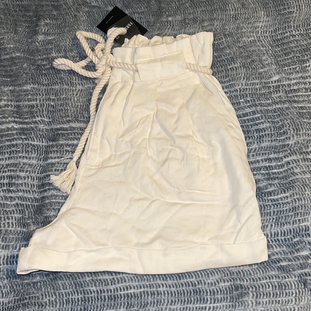 Forever 21 Cream Cable Knit Shorts